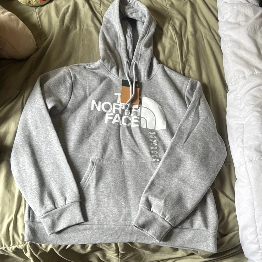 The North Face Men's Light Gray Crewneck Hoodie with Logo
